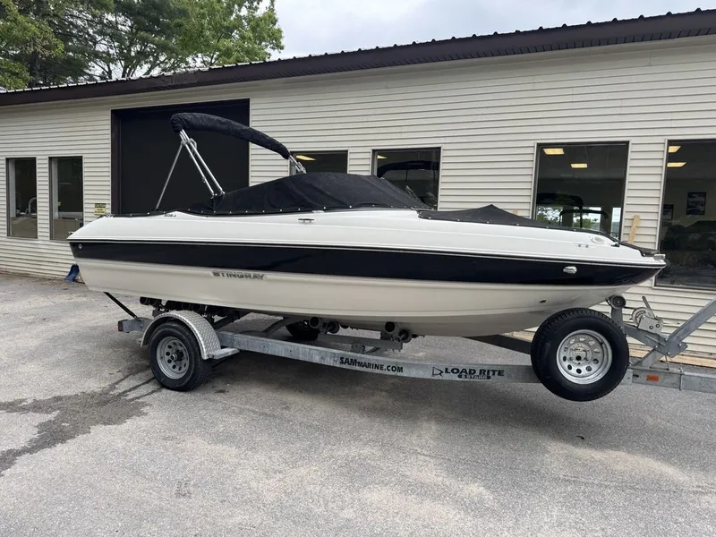 Slide: The Image of Stingray 208 LS 2018 - 28