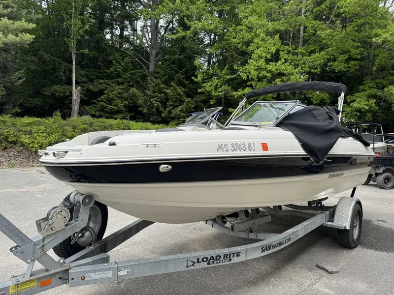 Slide: The Image of Stingray 208 LS 2018 - 3