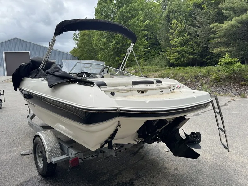 Slide: The Image of Stingray 208 LS 2018 - 7