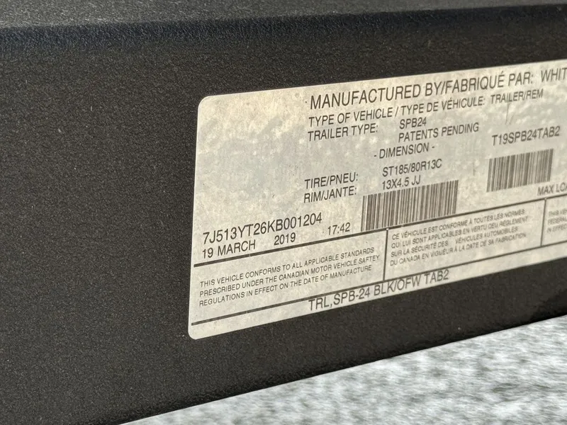 Slide: The Image of Sun Tracker 24DLX 2019 - 45