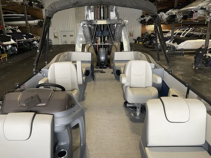 Slide: The Image of Sylvan A22 LZ DH SPORT 2025 - 19