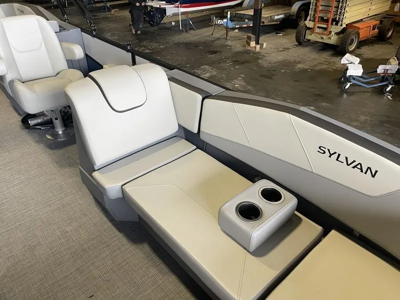 Slide: The Image of Sylvan A22 LZ DH SPORT 2025 - 20