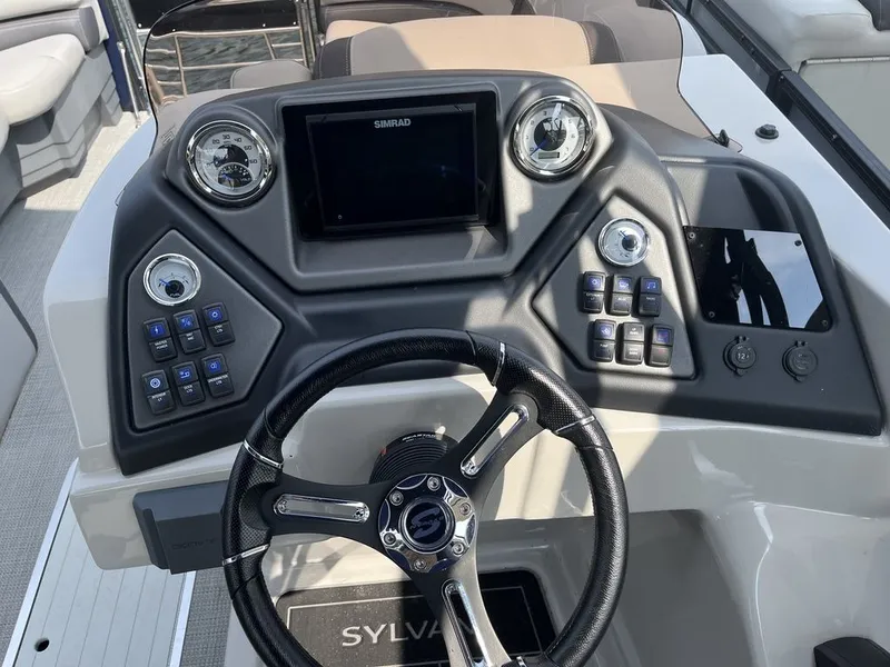 Slide: The Image of Sylvan L-1 LZ 2023 - 10