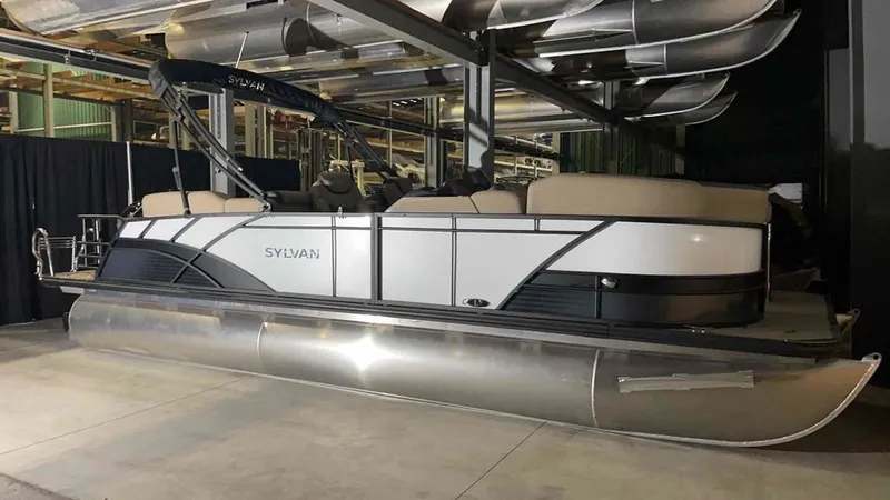 Slide: The Image of Sylvan L-3 LZ 2023 - 2