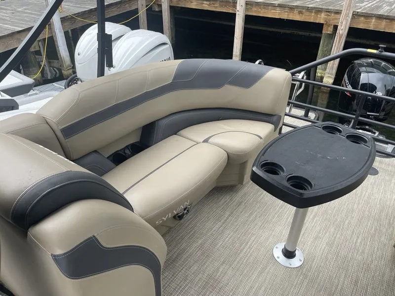 Slide: The Image of Sylvan L-3 LZ 2023 - 8