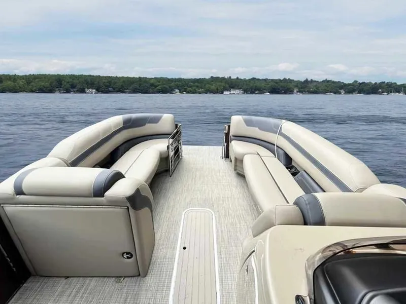 Slide: The Image of Sylvan L-5 CLZ 2024 - 14