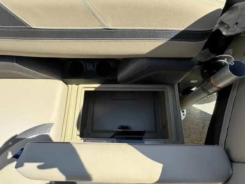 Slide: The Image of Sylvan L-5 CLZ DH 2025 - 4