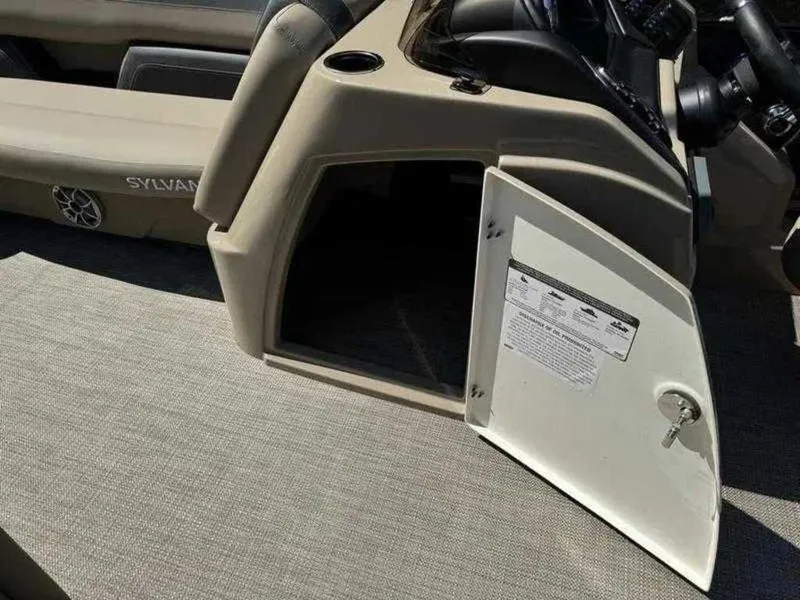 Slide: The Image of Sylvan L-5 CLZ DH 2025 - 9