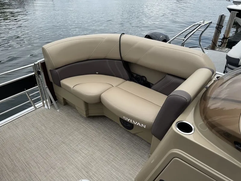 Slide: The Image of Sylvan Mirage 8520 CLZ DH 2025 - 22