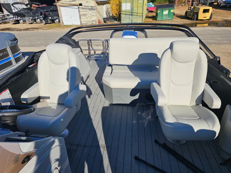 Slide: The Image of Sylvan Mirage 8520 CLZ DH 2026 - 8