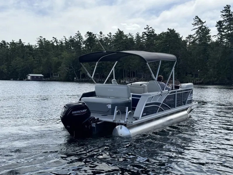 Slide: The Image of Sylvan Mirage 8520 CLZ DH 2025 - 11