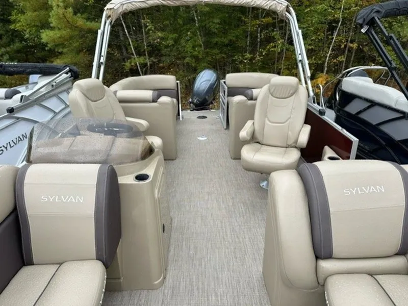 Slide: The Image of Sylvan Mirage 8522 LZ 2022 - 9