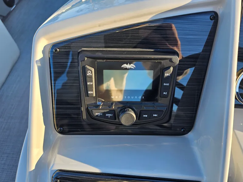 Slide: The Image of Sylvan Mirage 8524 CLZ DH 2026 - 9