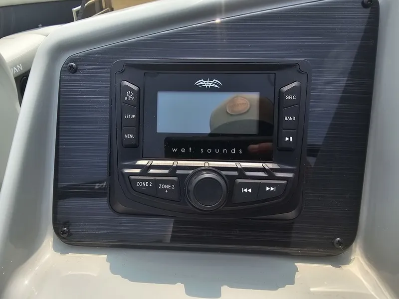 Slide: The Image of Sylvan Mirage 8524 LZ 2025 - 8