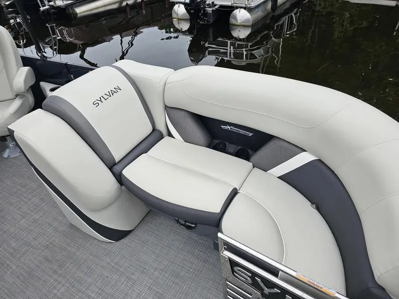 Slide: The Image of Sylvan Mirage X3 2024 - 6