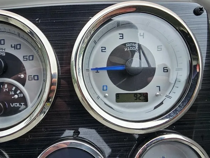 Slide: The Image of Sylvan Mirage X3 2024 - 9