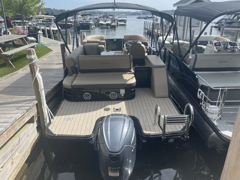 Slide: The Image of Sylvan Mirage X3 CLZ 2025 - 3