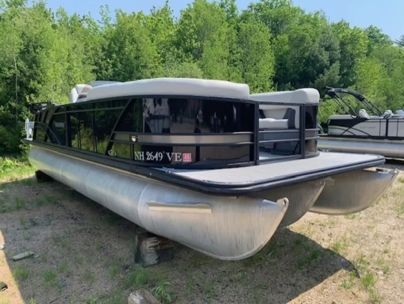 Slide: The Image of Sylvan Mirage X5 CLZ 2023 - 2