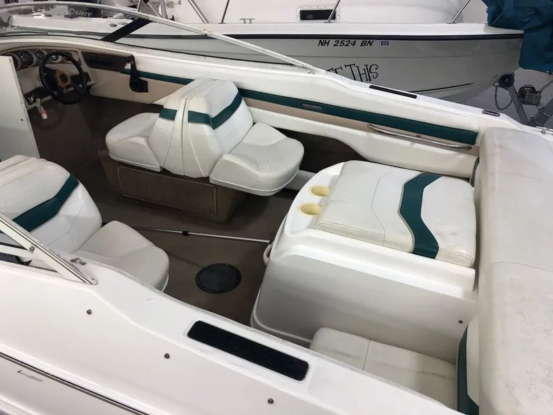 Slide: The Image of Wellcraft 210 SC ECLIPSE 1995 - 8