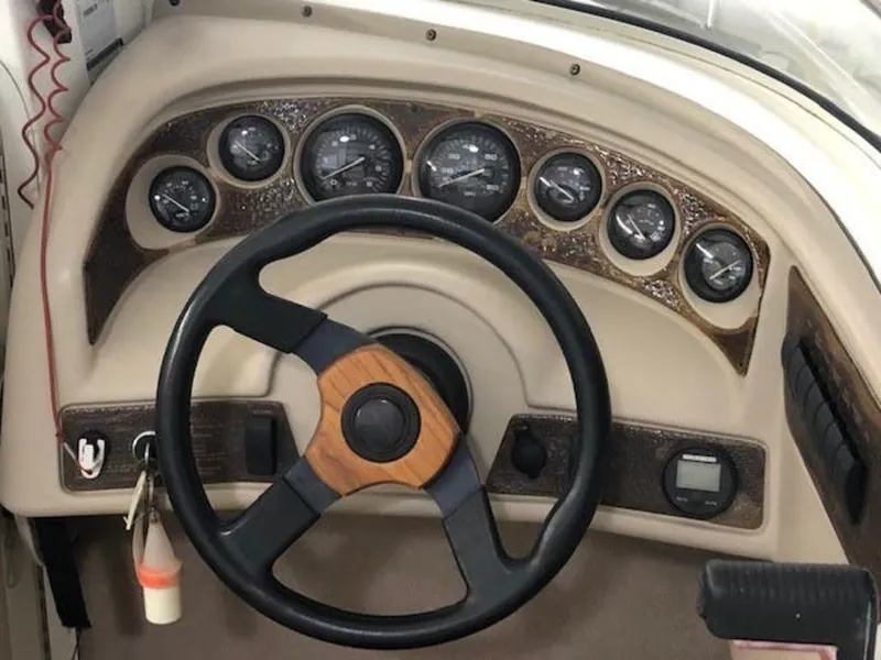 Slide: The Image of Wellcraft 210 SC ECLIPSE 1995 - 9