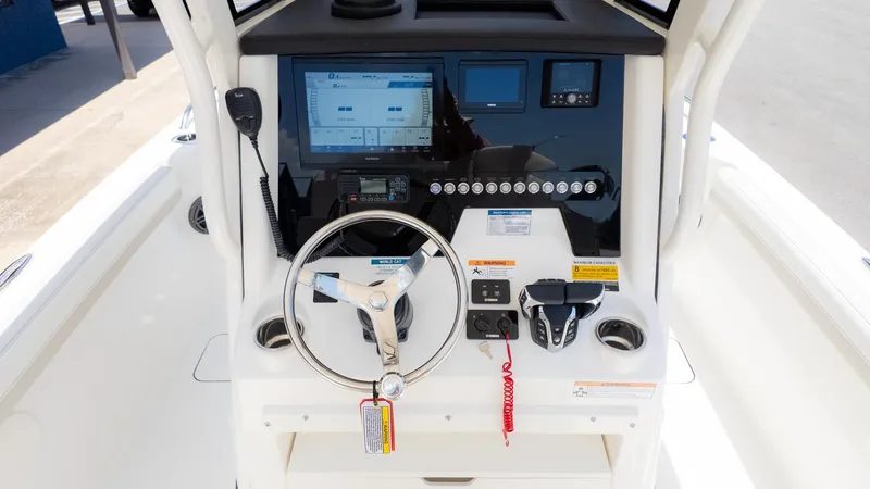 Slide: The Image of World Cat 235 TE 2026 - 18