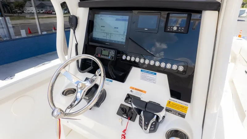 Slide: The Image of World Cat 235 TE 2026 - 19