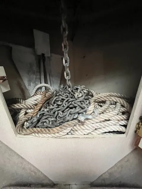 Slide: The Image of Tollycraft 34 Sundeck 1986 - 58