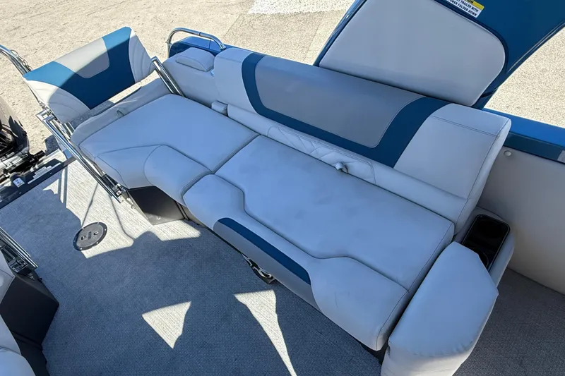 Slide: The Image of 2026 Avalon 2585 Excalibur boat interior with luxurious seating and modern design. - 23