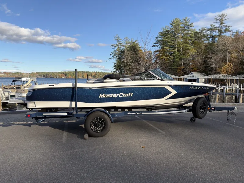 Slide: The Image of MasterCraft ProStar 2025 - 3