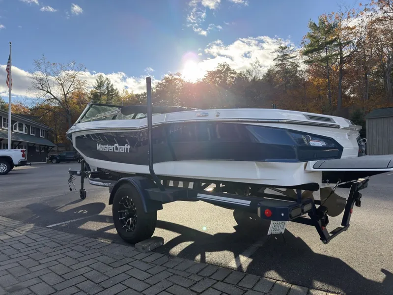 Slide: The Image of MasterCraft ProStar 2025 - 5