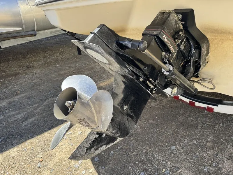 Slide: The Image of Sea Ray 200 Sport 2005 - 7