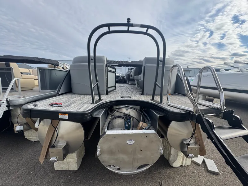 Slide: The Image of Monaco 275SBQ 2026 - 13