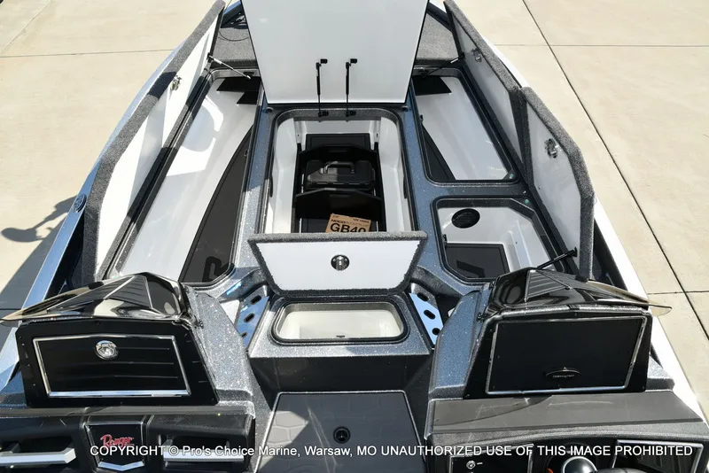 Slide: The Image of Ranger Z521R Dual Console 2026 - 13