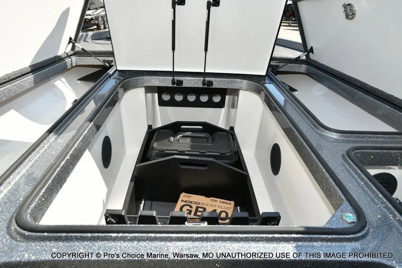 Slide: The Image of Ranger Z521R Dual Console 2026 - 57