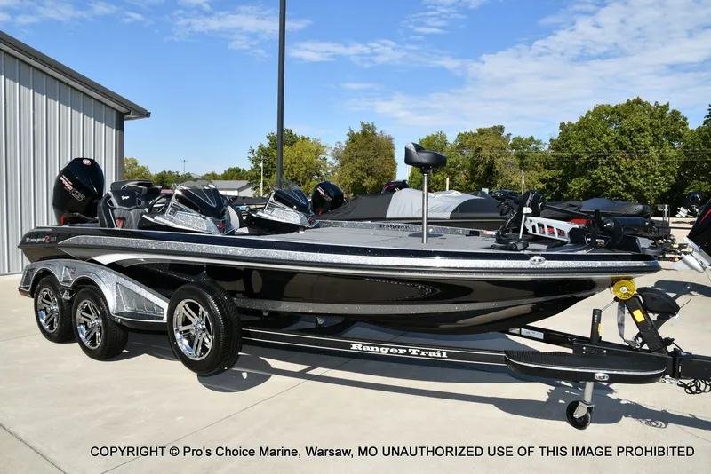 Slide: The Image of Ranger Z521R Dual Console 2026 - 76