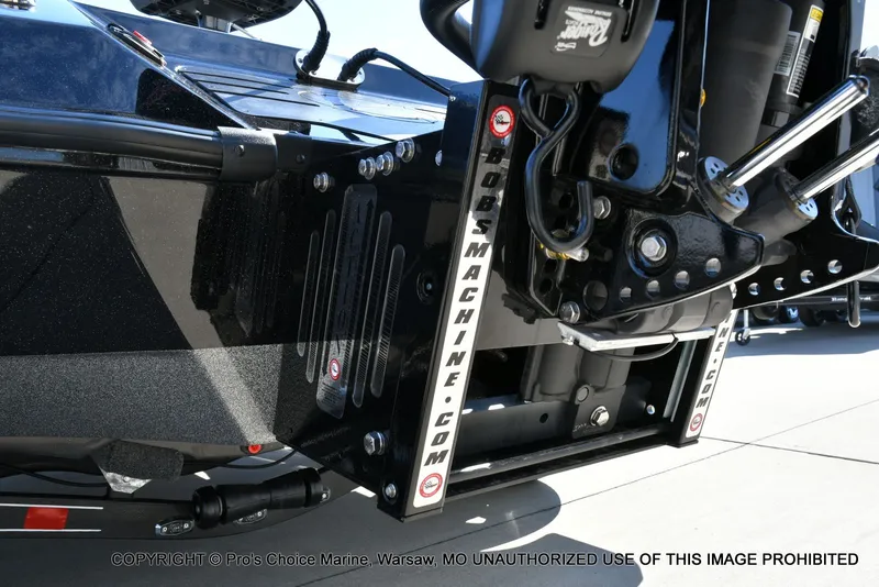 Slide: The Image of Ranger Z521R Dual Console 2026 - 8