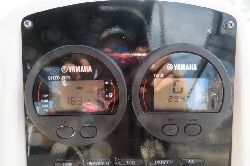 Slide: The Image of Yamaha speed and tachometer display on 2015 Sea Fox 226 Traveler boat dashboard. - 21