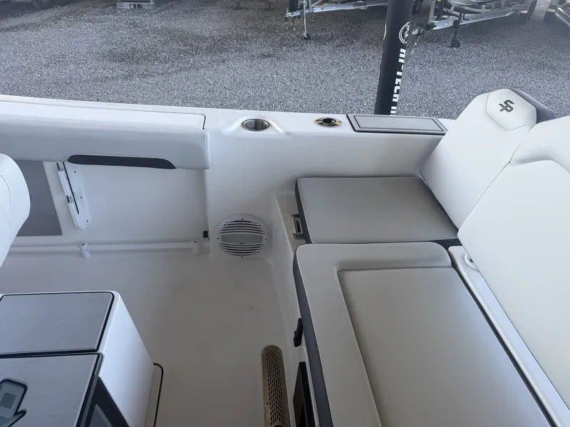 Slide: The Image of Sea Pro 245 SEA KEEPER RIDE EQUIPPED 2026 - 18