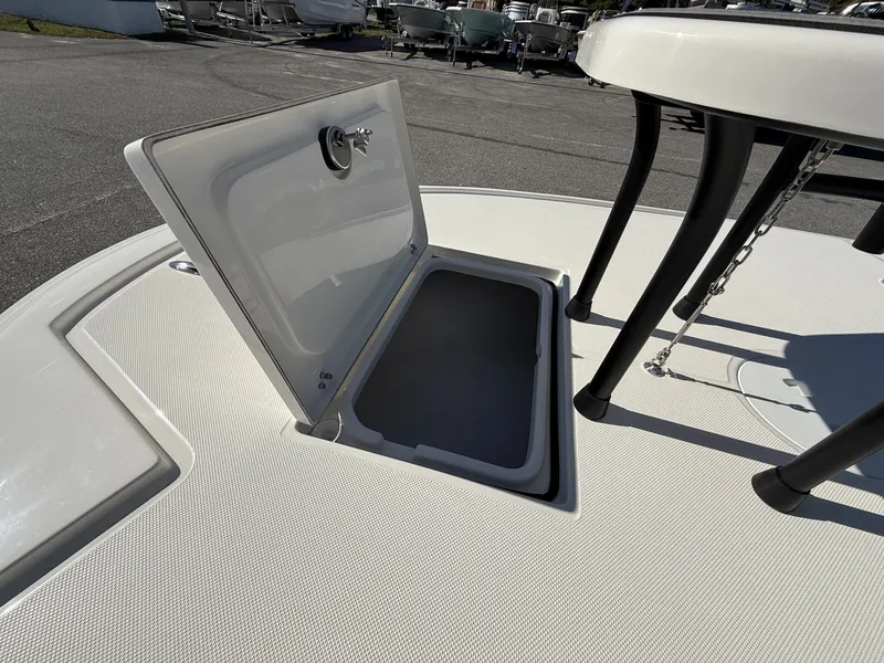 Slide: The Image of Spyder FX16 Wisp 2026 - 18