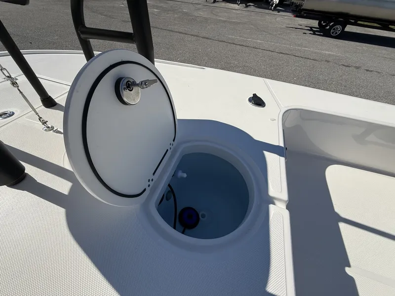 Slide: The Image of Spyder FX16 Wisp 2026 - 19