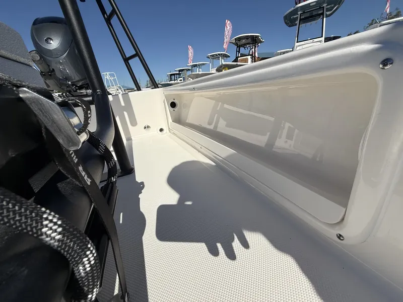 Slide: The Image of Spyder FX16 Wisp 2026 - 8