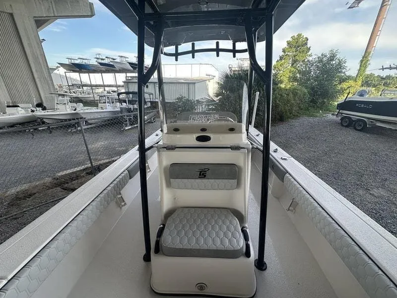 Slide: The Image of Carolina 24 Ultra Elite 2026 - 4