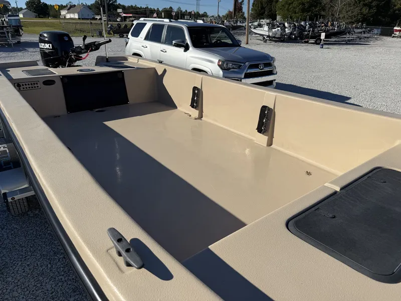 Slide: The Image of Carolina E Series 18 JVX TH 2026 - 3