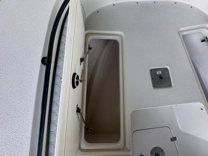 Slide: The Image of Carolina 24 Ultra Elite 2026 - 21