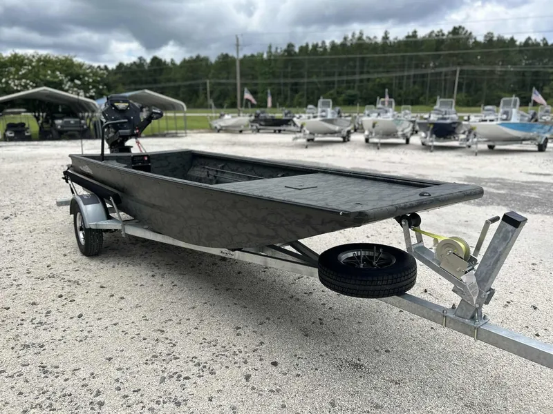 Slide: The Image of Gator-Tail Gator Series 1748 2025 - 6