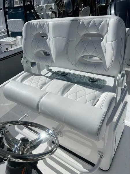 Slide: The Image of Blazer Bay 2400 2025 - 8