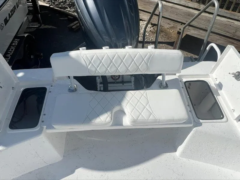 Slide: The Image of Blazer Bay 2400 2025 - 9