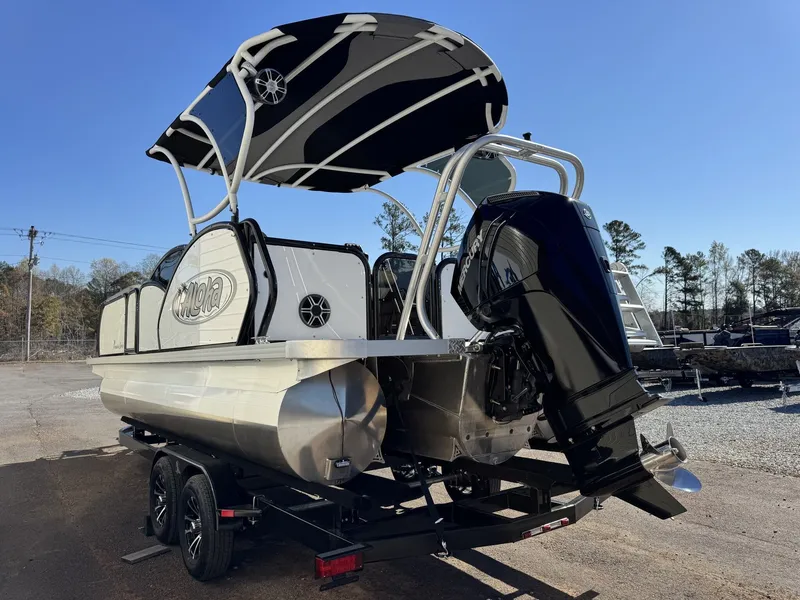 Slide: The Image of Aloha PARADISE 230 ARCH SPORT TOWER-200HP 2026 - 13