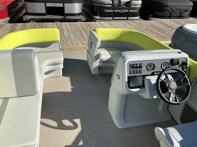 Slide: The Image of Aura Atomic 2025 - 9