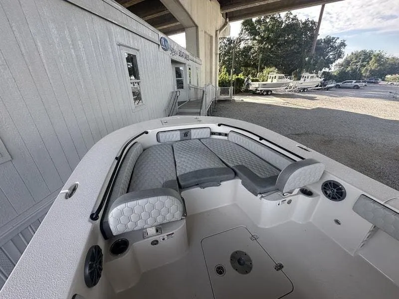 Slide: The Image of Carolina 24 Ultra Elite 2026 - 23